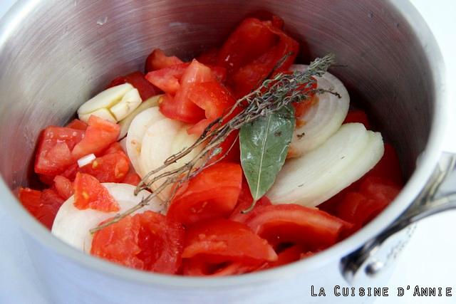Recette Sauce tomate classique - La cuisine familiale : Un plat, Une